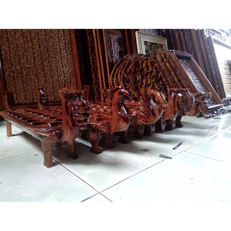 dakon ukir kayu jati karakter