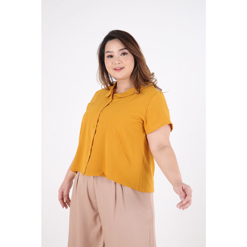 Sorabel - Honey Plain Rounded Collar Blouse Big Size / Kemeja Wanita Jumbo Lengan Pendek-2