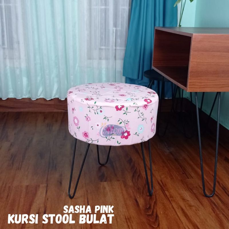 sofa stool bulat ruang tamu teras