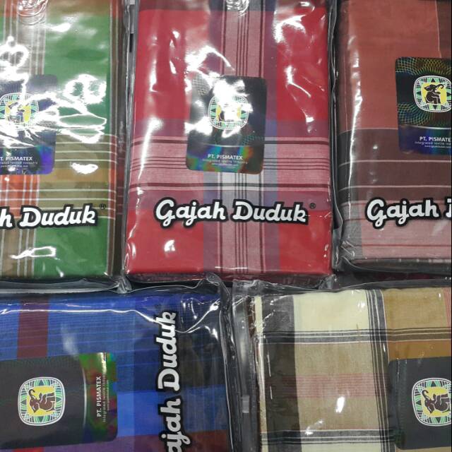 Sarung gajah duduk mika