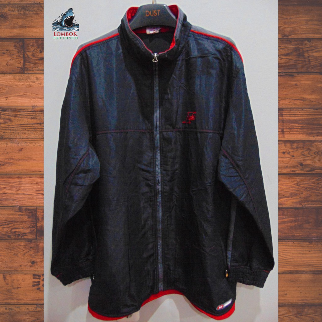 PL Jaket Reebok Iversion Original