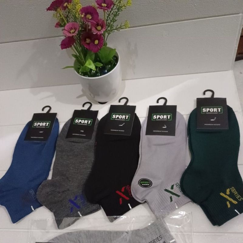 kaos kaki fashion branded/kaos kaki olahraga gym/sport socks