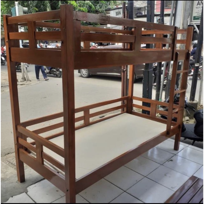 tempat tidur atau ranjang dipan tingkat kayu jati