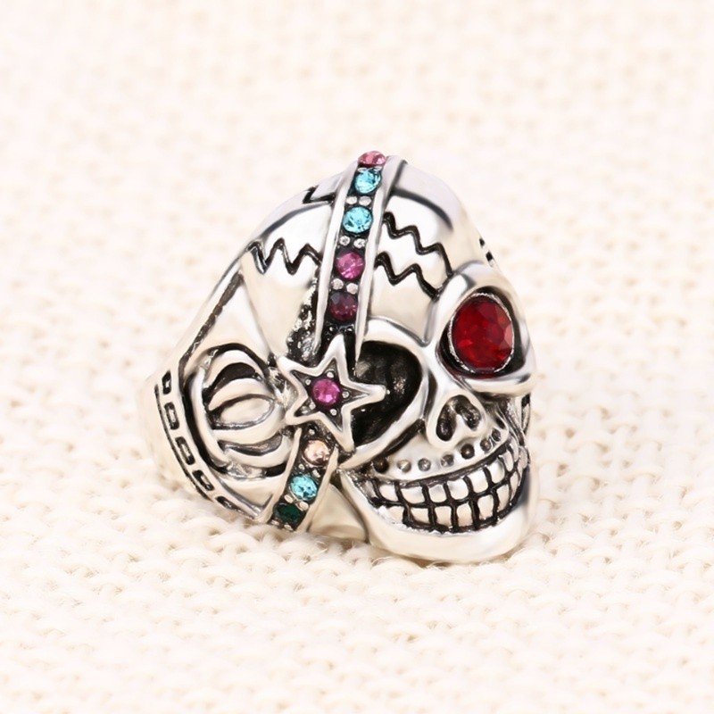 SEUSUK  Perhiasan Cincin Baja Retro Desain Tengkorak Mata Merah Gaya Punk untuk Wanita