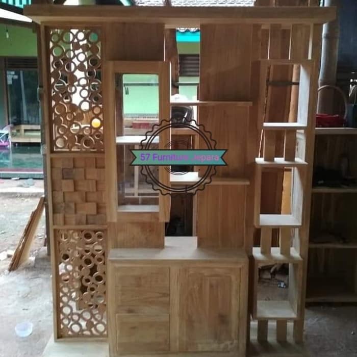 Lemari/ rak pajangan minimalis partisi pemisah ruangan jati mentahan