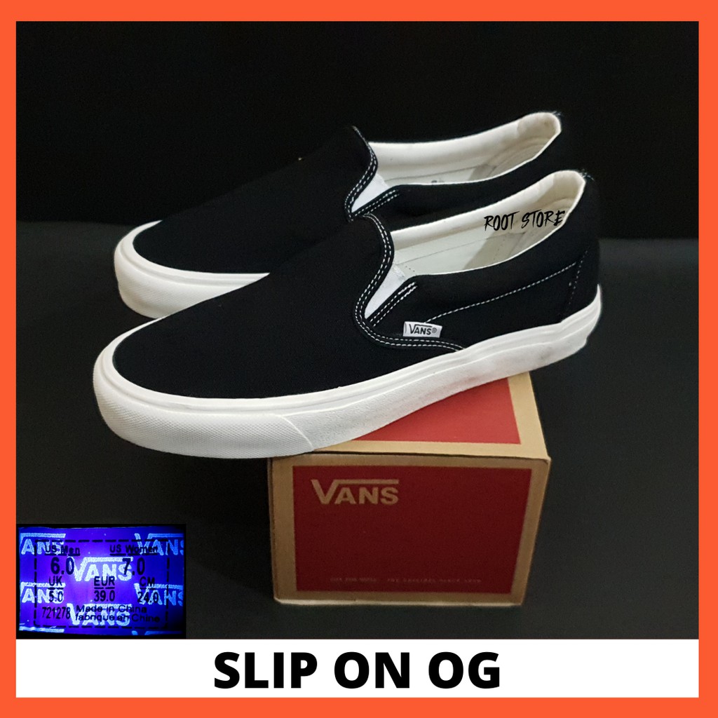 100% BNIB Sepatu Slip On Black White Classic / Sneakers Slip On Hitam Putih