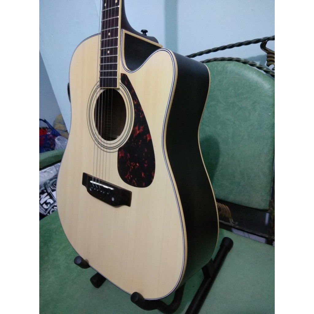 Gitar Akustik Elektrik Merk Cort Jumbo Cyprus Warna Natural EQ TUNER Jakarta Murah