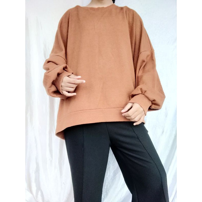 Thrift Crewneck Lengan Balon