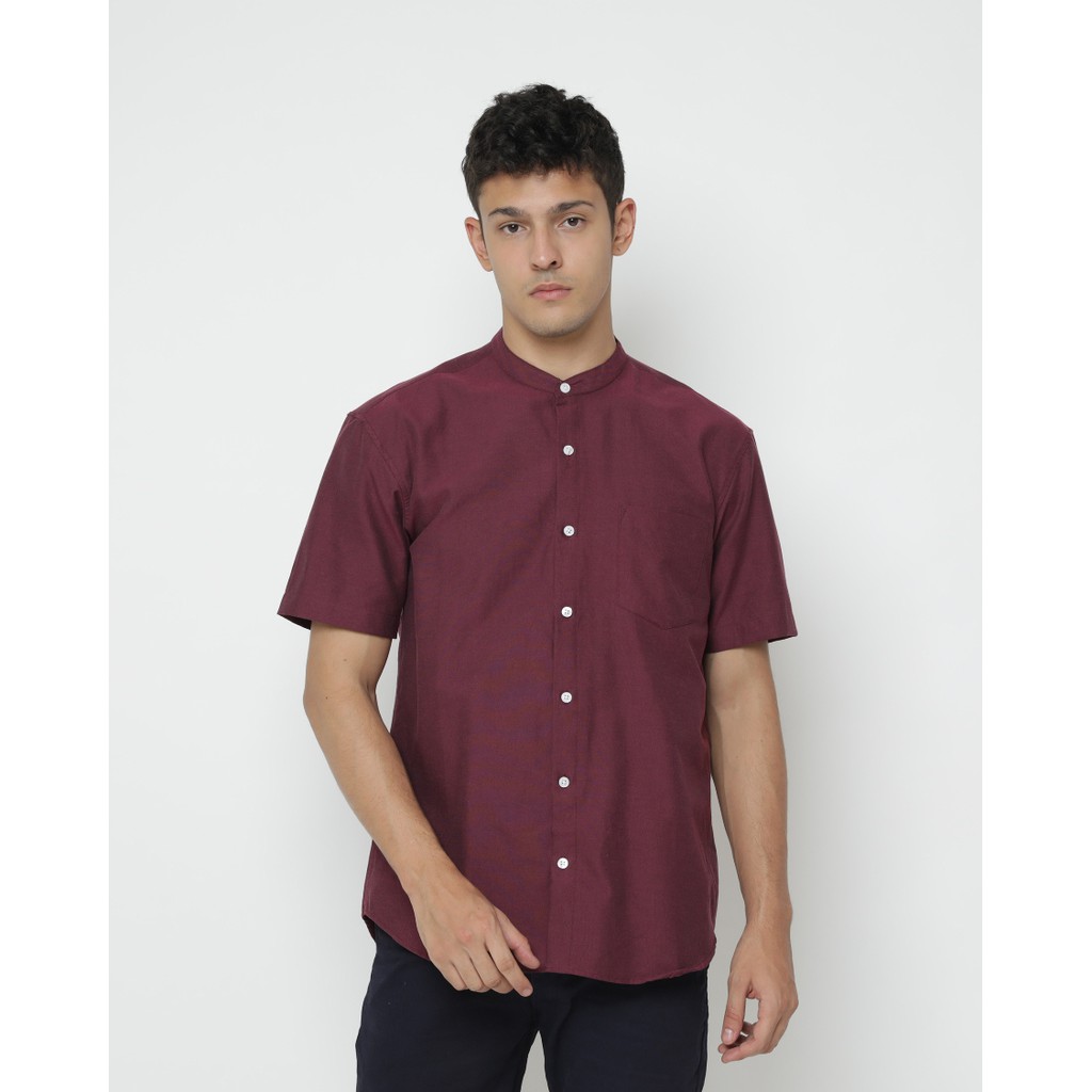

Erigo Short Shirt Kaju Burgundy