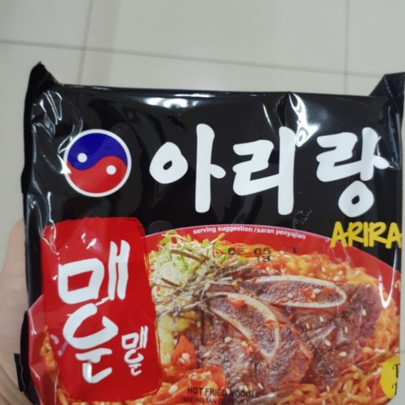 

Arirang Hot Fried Noodle/Mie Instan Goreng Pedas 130gr*
