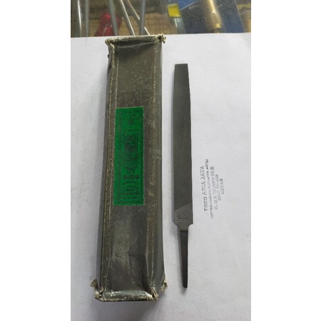 Kikir setengah bulat India uk. 6 inci merk JK Files / half round bastard