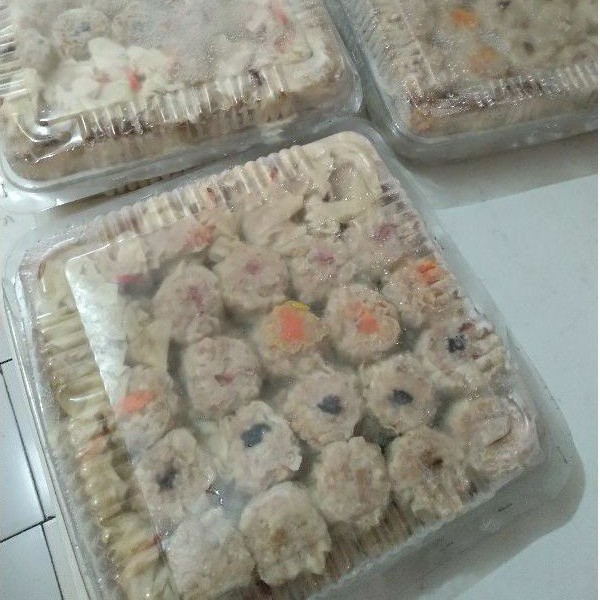 

dimsum ayam isi 100pcs