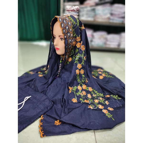 Mukena parasut bordir lajuran