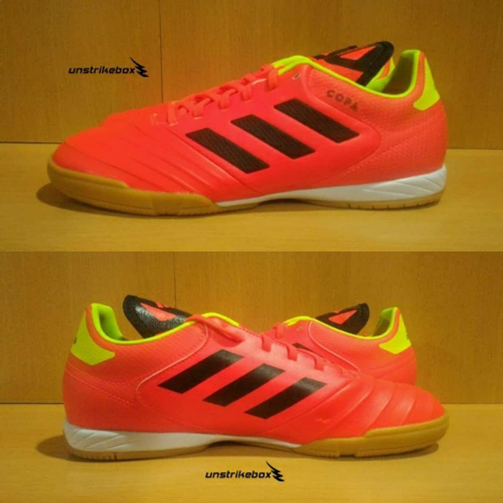 Adidas Copa Tango 18.3 IN - Mango. Sepatu Futsal Original Adidas Sale Diskon Top Seller.