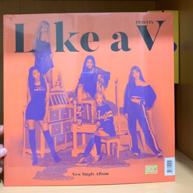 [ READY STOCK ]  PRISTIN - LIKE V