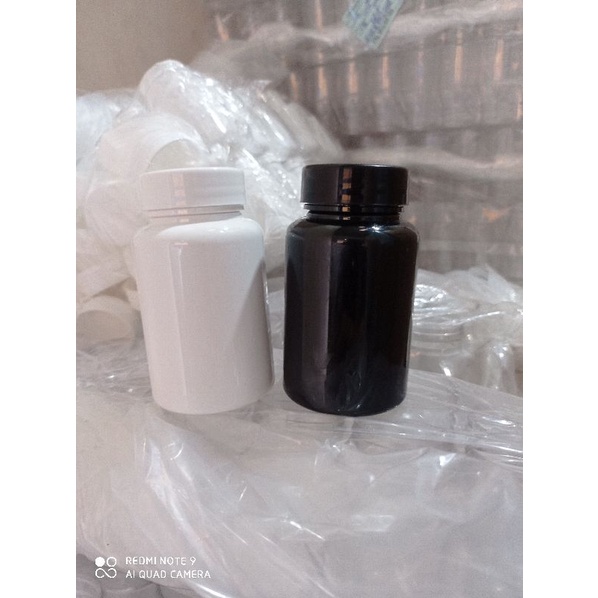 KAPSUL HITAM PUTIH BOTOL KAPSUL HITAM dan PUTIH 135ML TEBAL