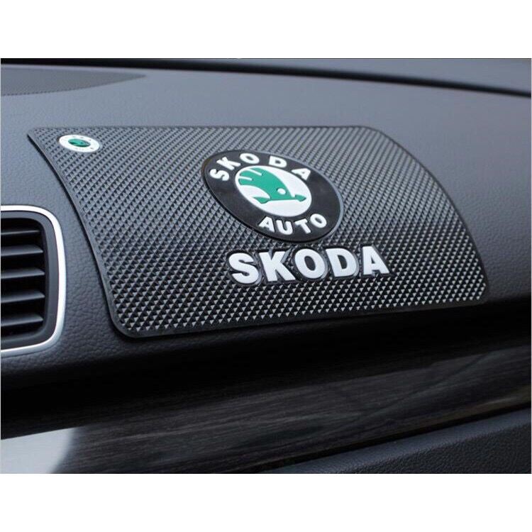 Non-slip Mat Dashboard Mobil Tikar Lengket untuk Kia logo RIO K5 k3 K2 Picanto Rio Soren Sportage Sorento KX3 KX5 K3S