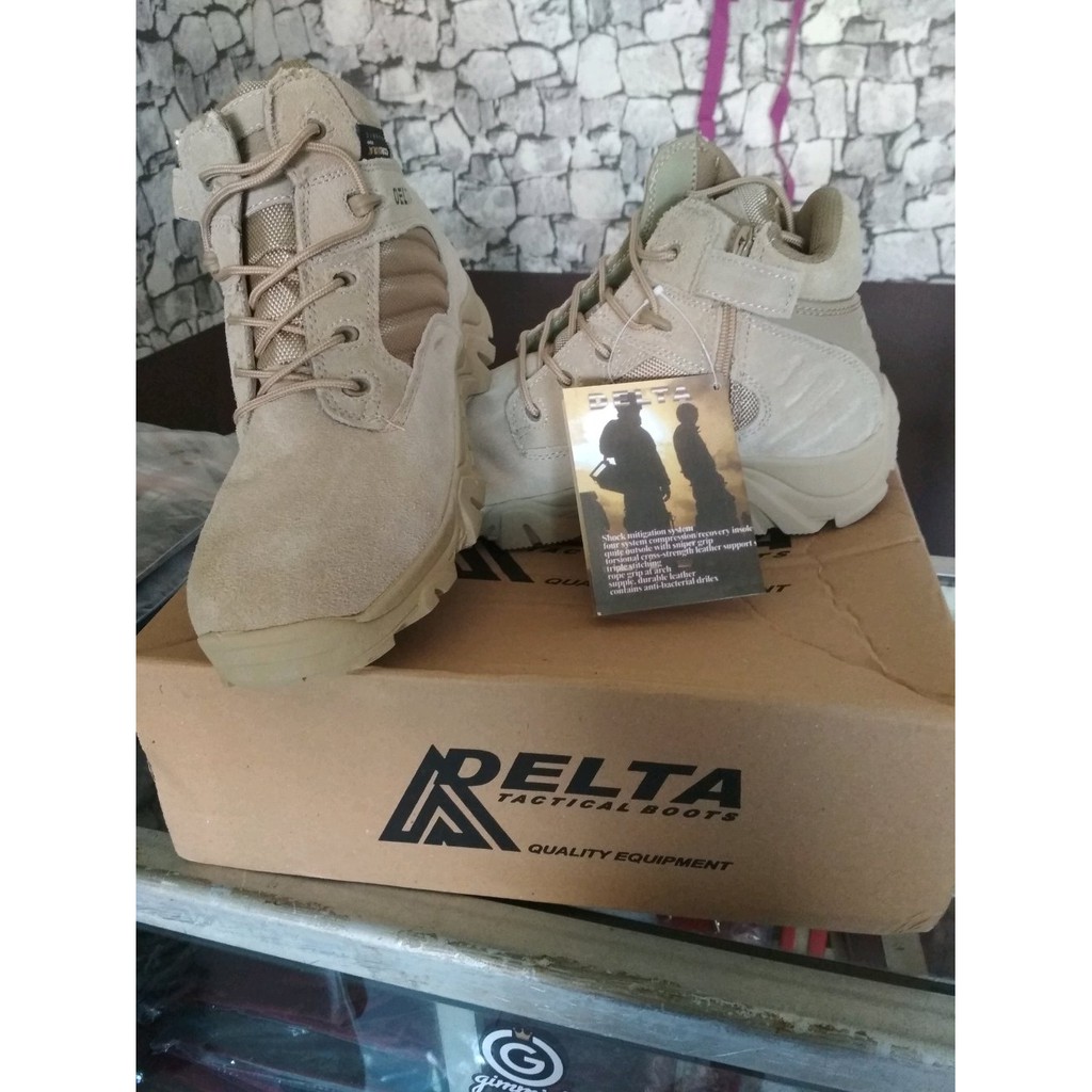 sepatu Delta Original