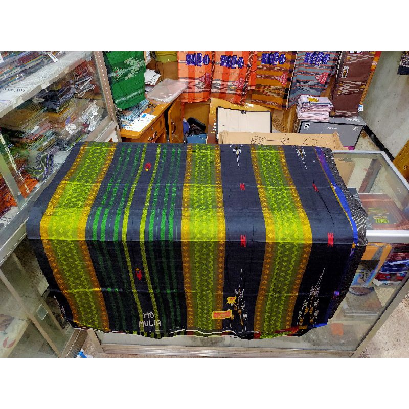 sarung mulia mesres 140