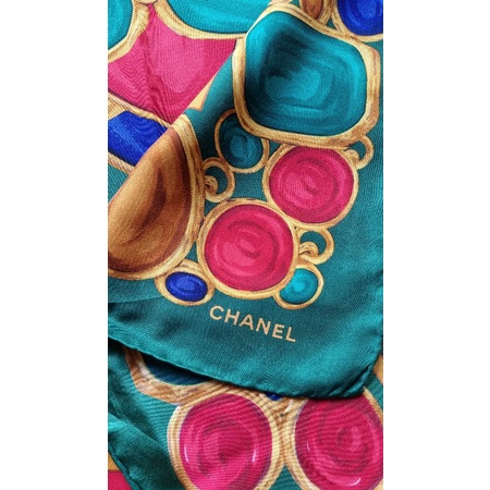 AUTHENTIC 100%  Preloved chanel silk scarf