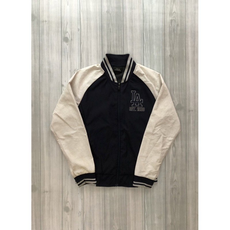 JAKET VARSITY MLB LA SECOND DAN BEKAS