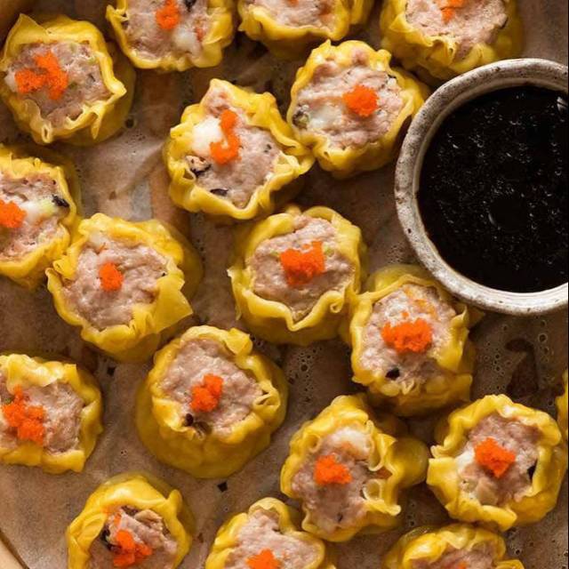 

DIMSUM AYAM HALAL isi 50 Pcs/DIMSUM AYAM/ FROZEN DIMSUM/ DIMSUM FRESS/ SIOMAY AYAM/DIMSUM HALAL ENAK