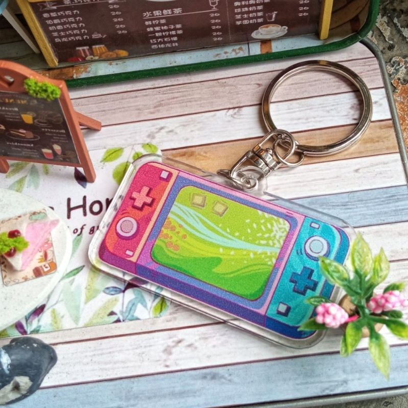 Nintendo Switch Icon Keychain / Gantungan Kunci Acrylic