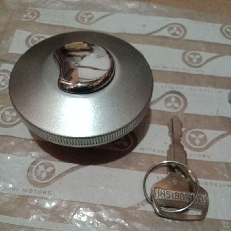 Tutup tangki bensin T120SS original pabrik