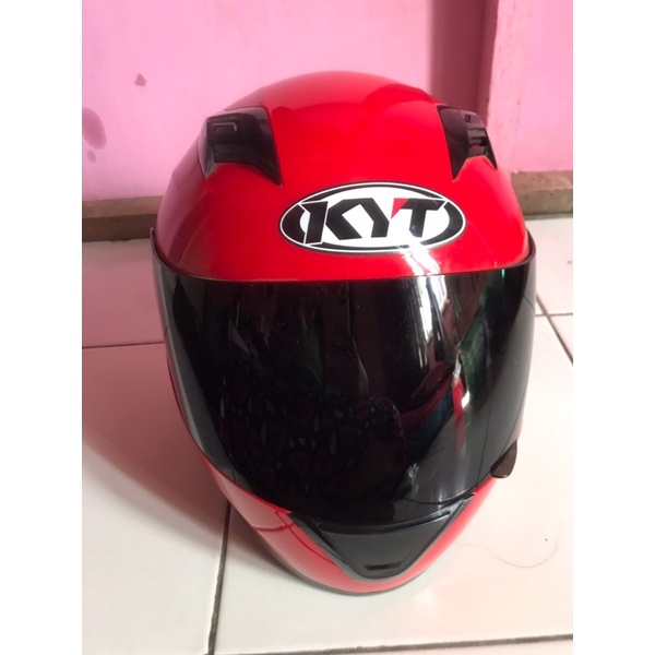 Helm KYT R10 Bekas/Second