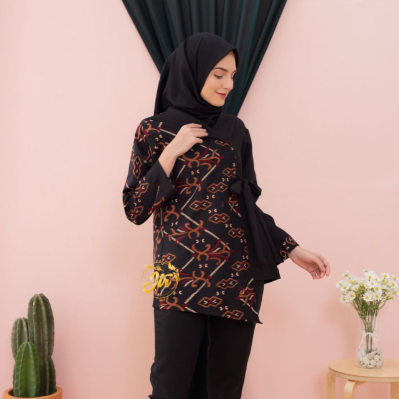 Atasan Batik Wanita Modern / Blouse Batik Kombinasi Mosscrepe Size M, L, XL ( ORIGINAL )