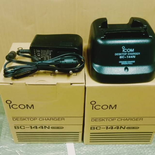 CHARGER DESKTOP/ADAPTOR/CASAN HT ICOM V-8 BC-144N