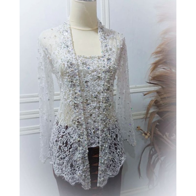 KEBAYA AKAD KUTUBARU PUTIH PAYET SWAROSKY