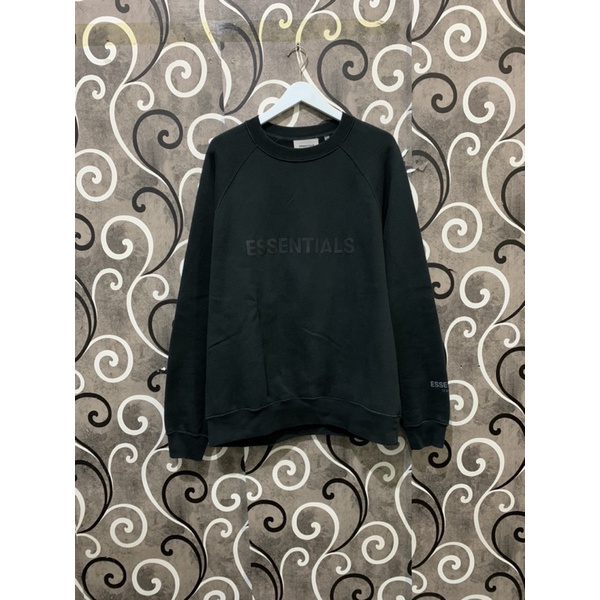 crewneck essentials second