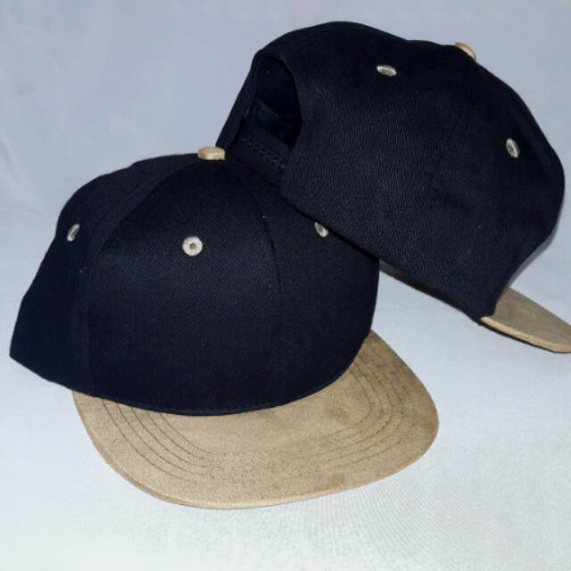 Topi snapback distro hitam lidah laken krem