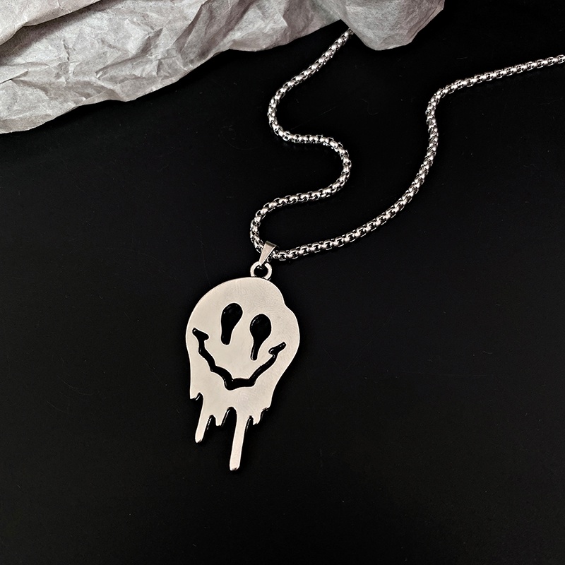 Kalung Dengan Liontin Smiley Face Untuk Pria Dan Wanita