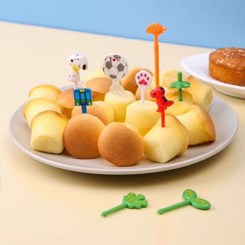 [tiantianbaofu] 8Pcs Mini Football Sport Fruit Fork Cartoon Snack Cake Dessert Food Toothpick Boutique