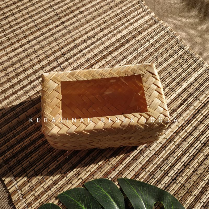 SEPASANG BESEK NATURAL/BLICING MIKA 16X8 besek anyaman bambu besek bambu besek persegi mini besek