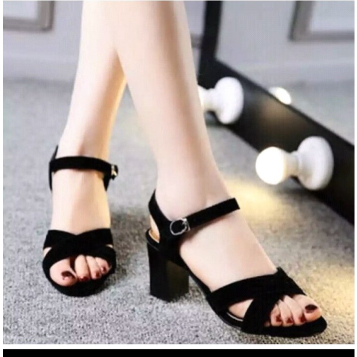 Hels sandal wanita hak 5 cm suede silang tali RB0043