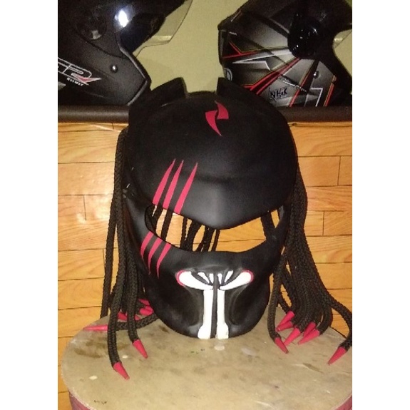 cover helm predator