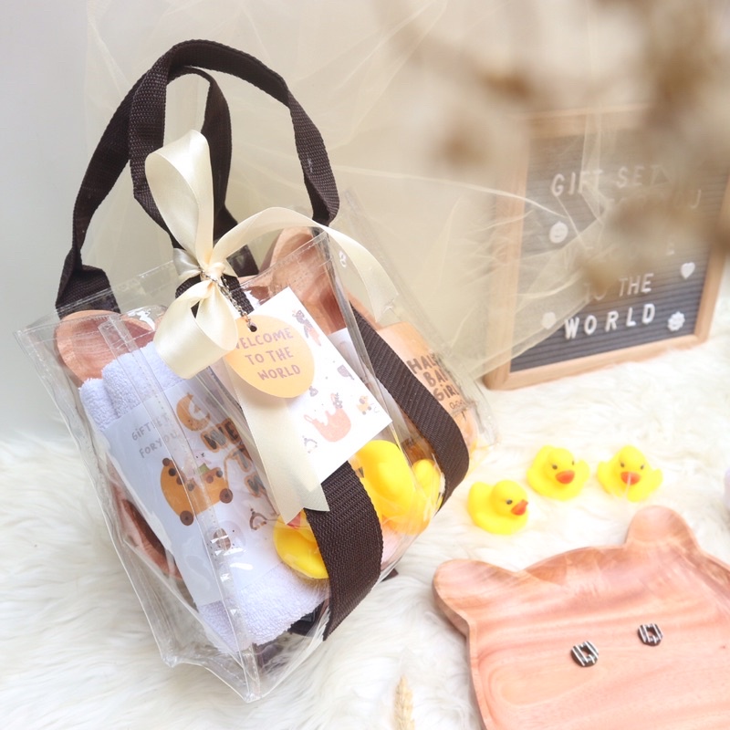 HAMPERS BABY NEWBORN / HAMPERS BAYI / KADO BAYI / HAMPERS MAN YUE / KADO ALAT MAKAN BAYI / KADO ALAT MAKAN ANAK ANAK / KADO BABY SHOWER / HAMPERS 7 BULANAN / HAMPERS BABY SERIS / HAMPERS LAHIRAN / HAMPERS BABY BOY BABY GIRL / KADO BAYI CEWEK BAYI COWOK