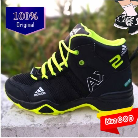 SEPATU SNEAKER PRIA KASUAL AX2 AD2D