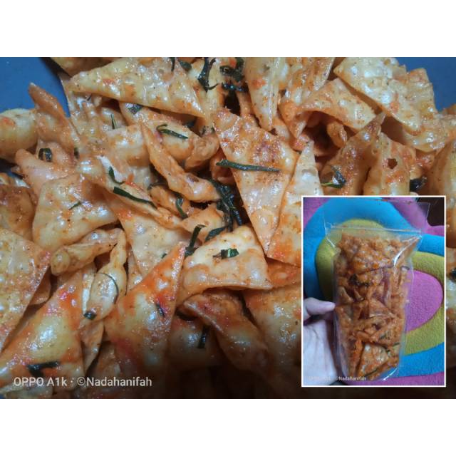 

TERLARIS!! Pangsit goreng balado Daun Jeruk