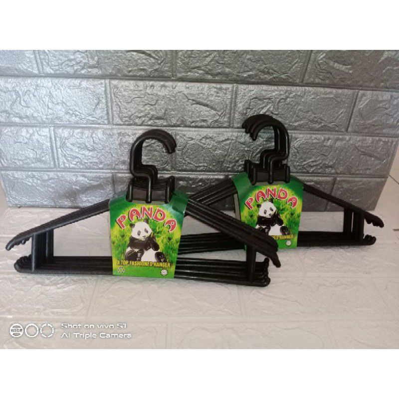 Kastok Baju/Hanger Hitam Panda
