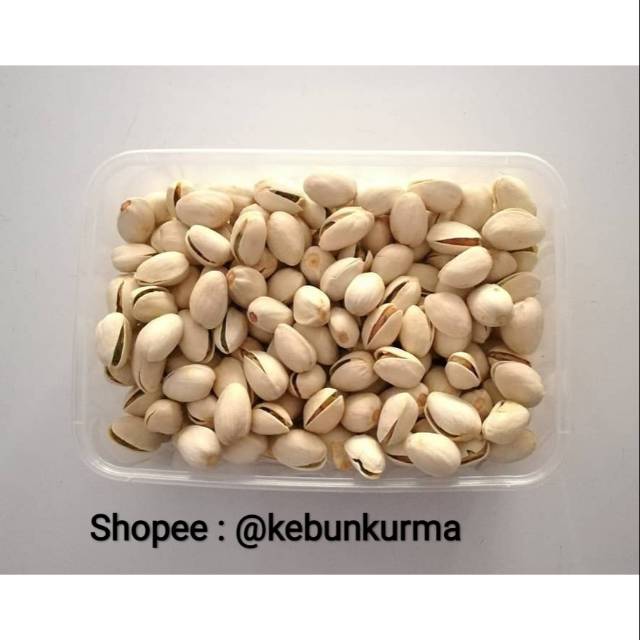 

kacang fustuk / pistachio
