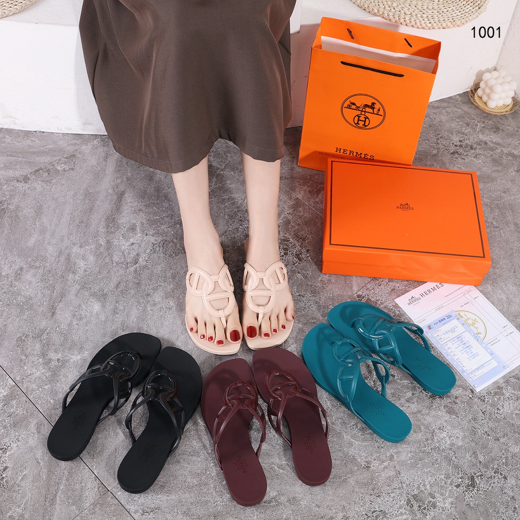 H Sandal #1001