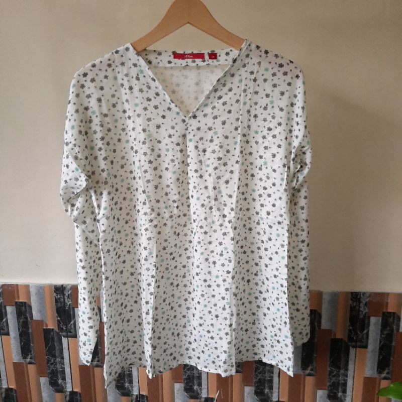 s oliver flower longsleeve  classic blouse// kemeja wanita branded original vintage-Bunga hijau
