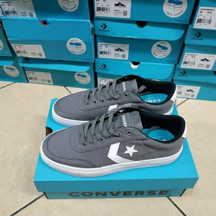 converse courtlandt ox grey