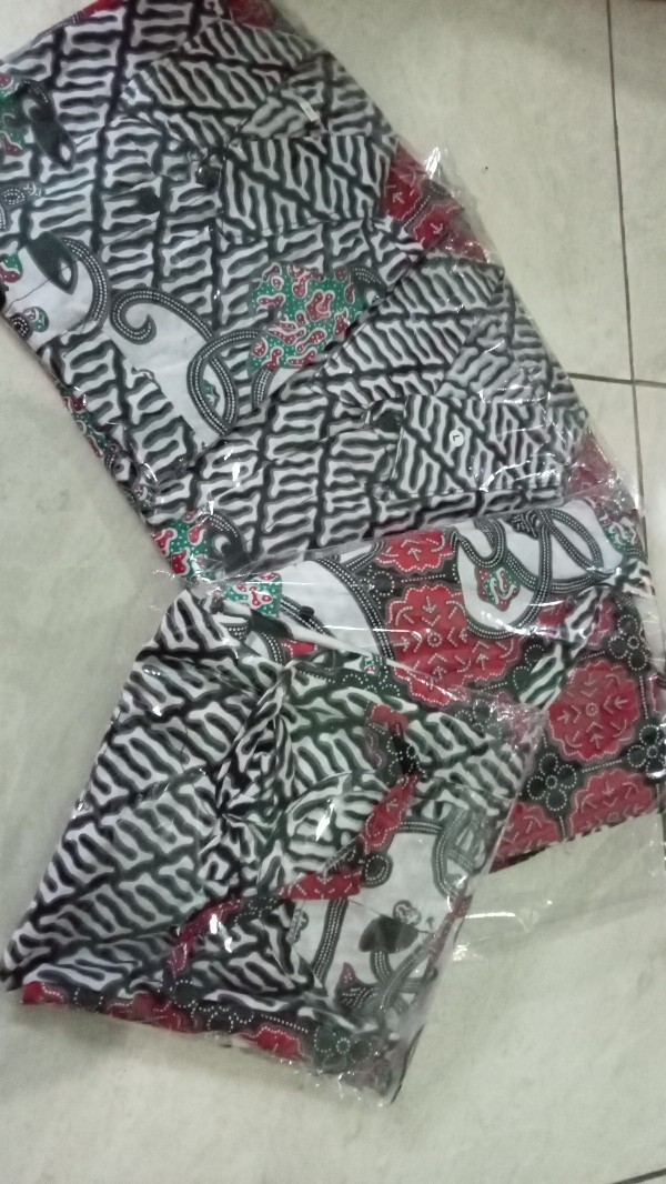 Batik Couple Keluarga - Bisa Cod - Sarimbit Gamis Familly Set Motif Tuju Rupa  Batik Putra Hadi