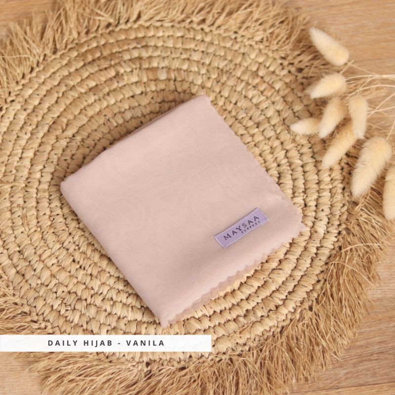 Katalog DAILY HIJAB SQUARE/ POLYCOTTON /Bella square-Vanilla