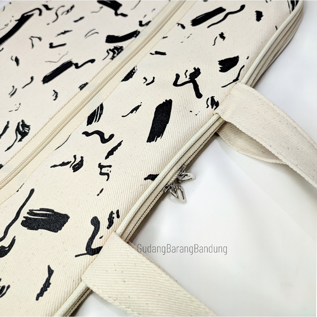 Tas Laptop Sleeves Kanvas Hazel untuk Ukuran 15.6 hingga 16 Inch: Perlindungan Stylish untuk Laptop Anda